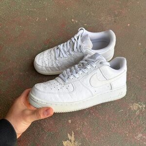 Rare Mens Nike Air Force 1 Low '07 LV8 Ostrich White